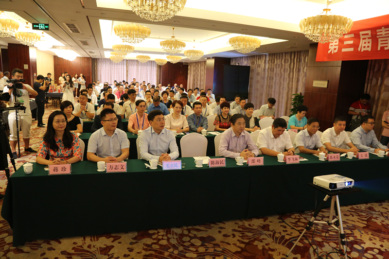 雷火体育（中国）国际平台,雷火 SPORTS联手青田华侨   助推“浙里”好茶香飘海外  雷火体育（中国）国际平台,雷火 SPORTS在第三届世界青田人大会上举行产品推介会 