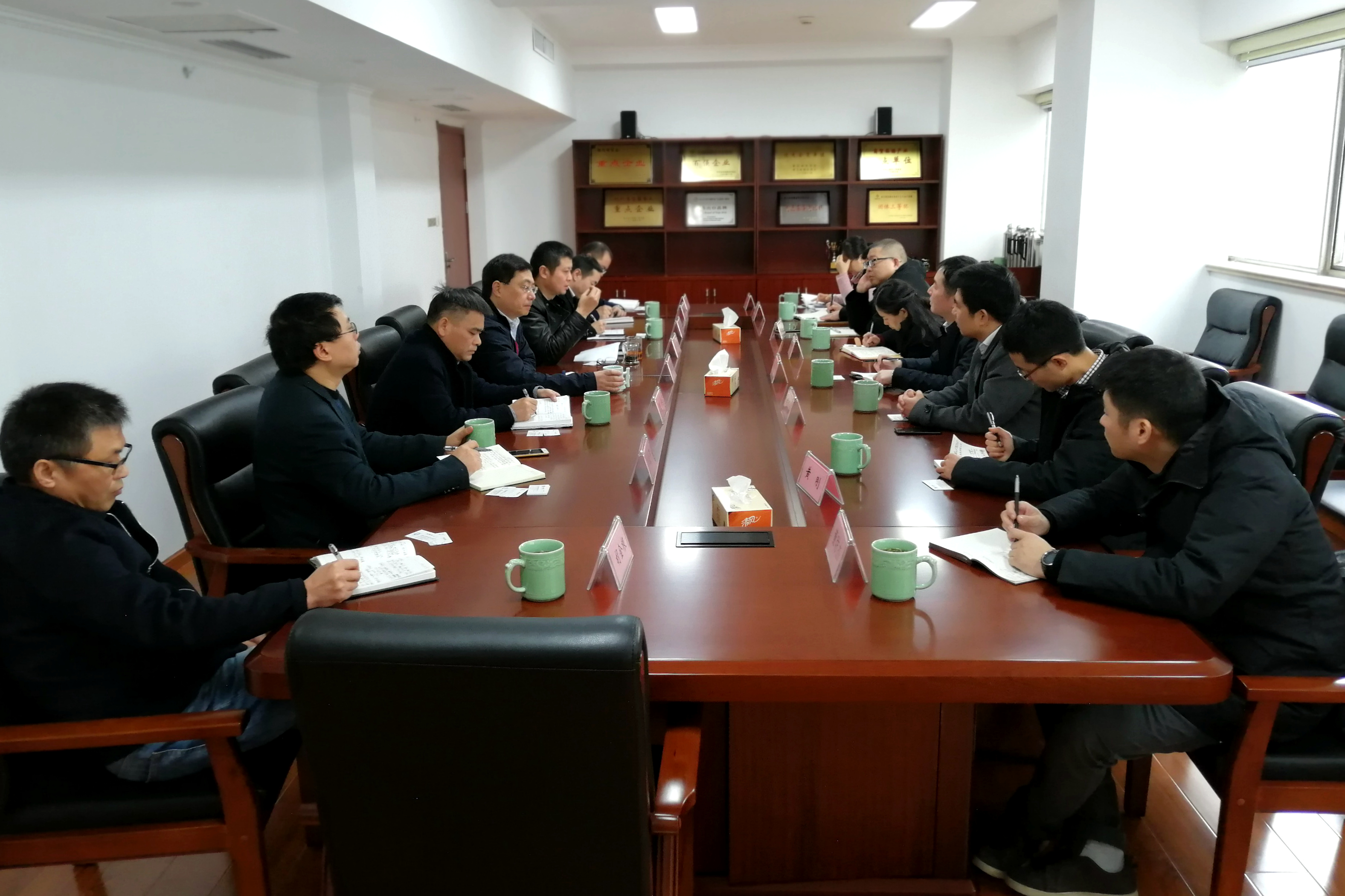 安吉县杜尉栋副县长一行到访雷火体育（中国）国际平台,雷火 SPORTS商议茶苗扶贫事宜