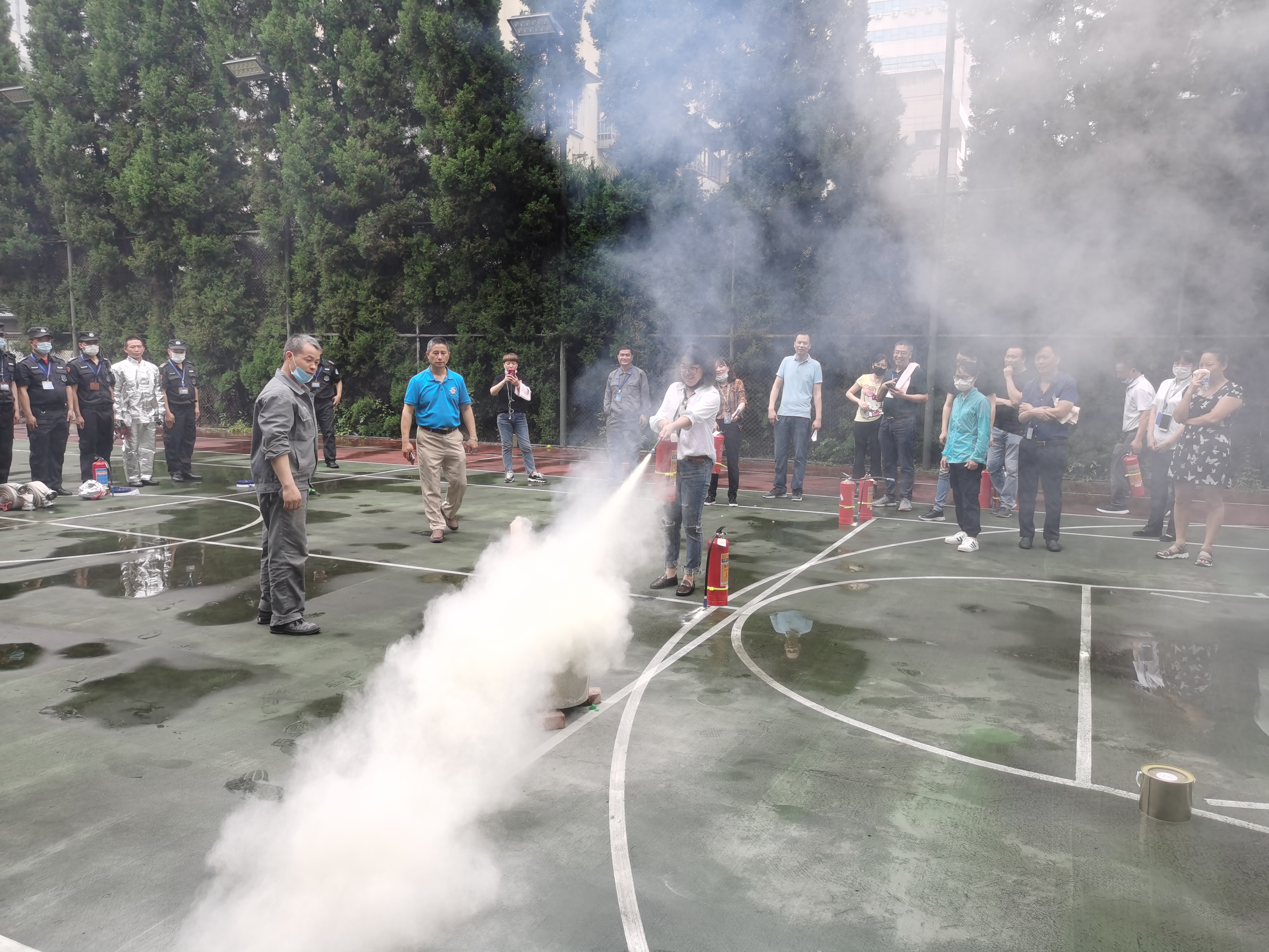 雷火体育（中国）国际平台,雷火 SPORTS开展消防演练培训 促进员工安全意识和技能双提升