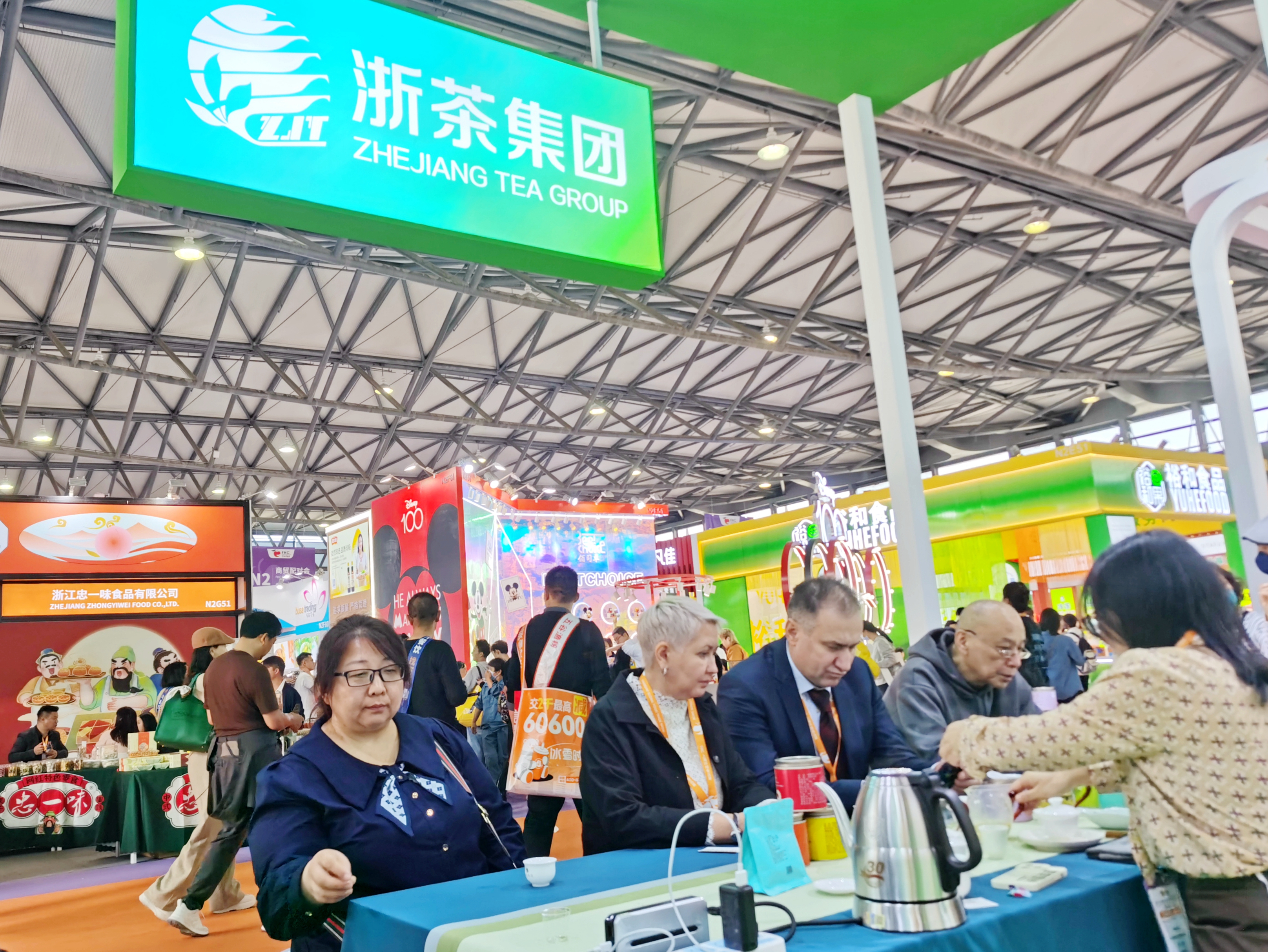 雷火体育（中国）国际平台,雷火 SPORTS参加上海FHC环球食品展